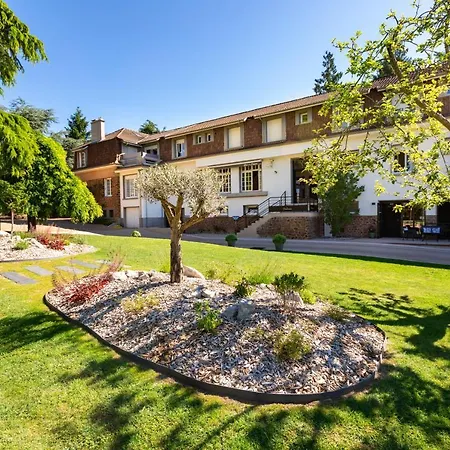 De La Pommeraie Hotel Le Mans