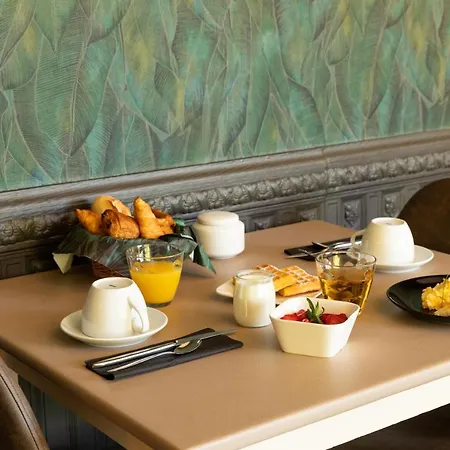 Hotell De La Pommeraie 3*