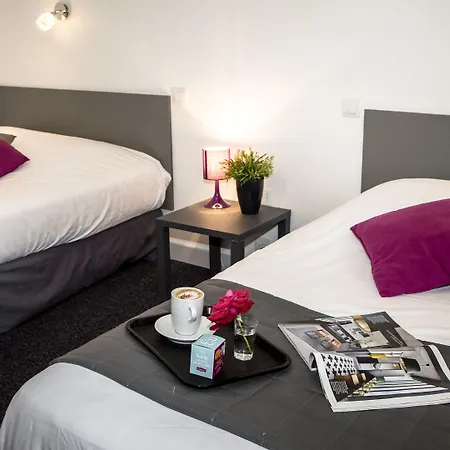 Hotell De La Pommeraie 3*