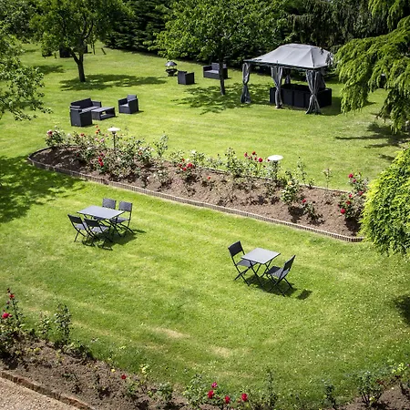 De La Pommeraie Hotel Le Mans