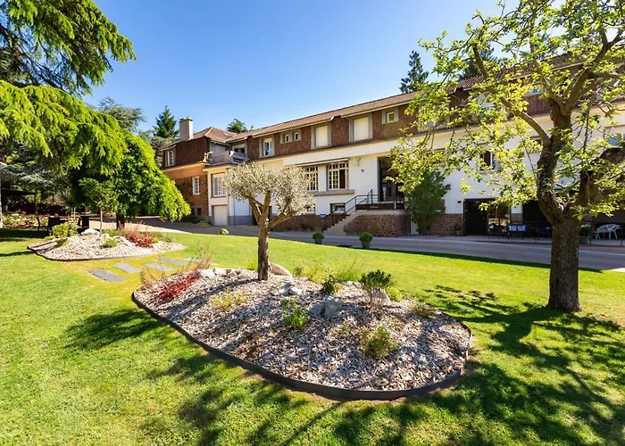 De La Pommeraie Hotel Le Mans