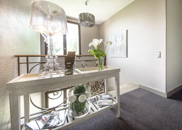 De La Pommeraie Hotel 3*