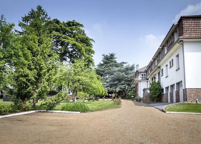 De La Pommeraie Hotel 3*