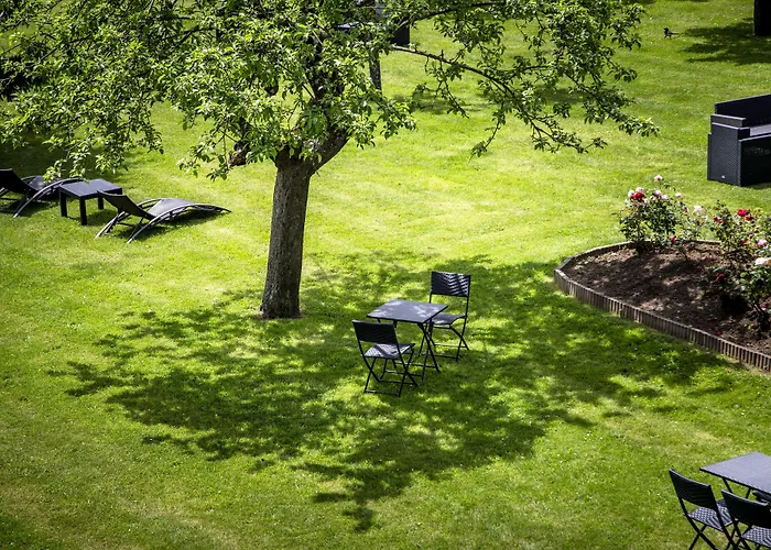 De La Pommeraie Hotel