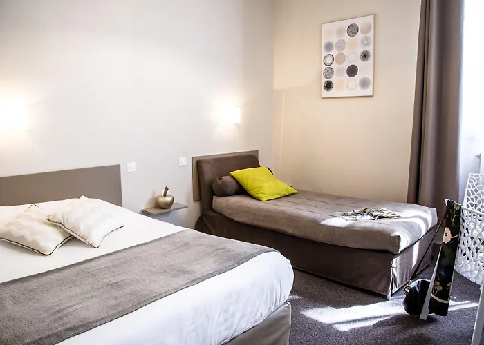 Hotel De La Pommeraie