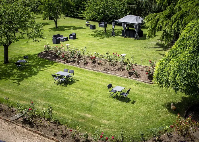 De La Pommeraie Hotel Le Mans